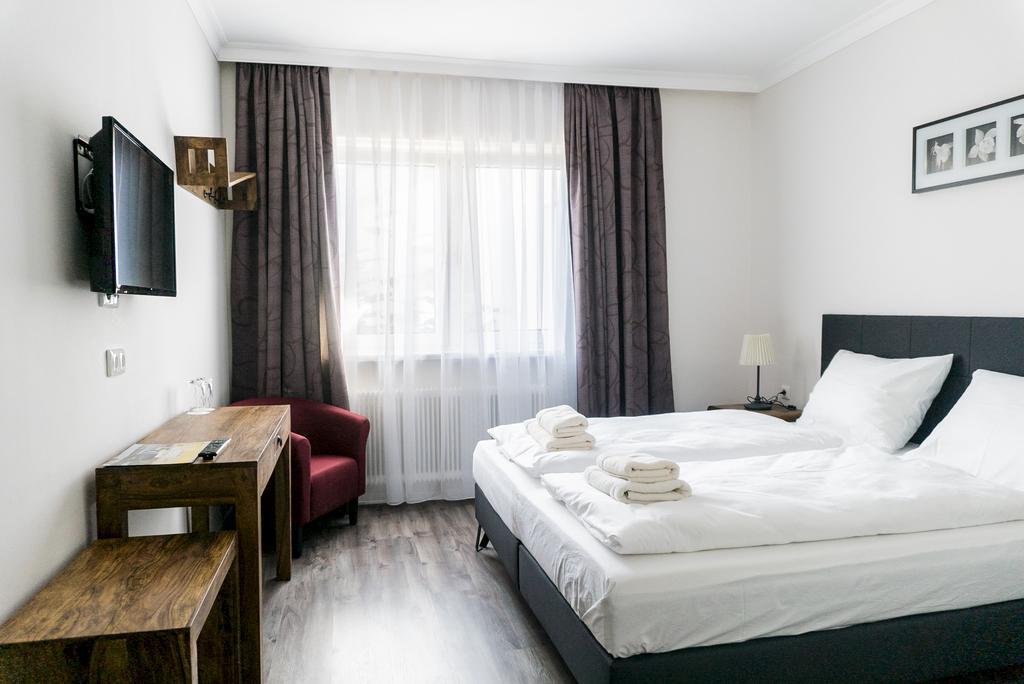 Pension Zum Meridianstein Gmund  Exteriér fotografie